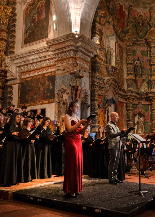 Patronato's Christmas at San Xavier, Photo by Chris Mooney